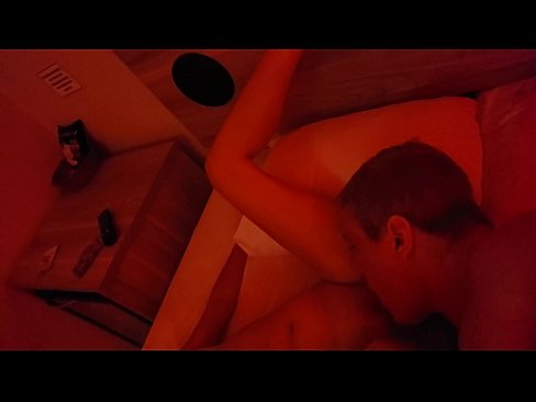 ❤️ Dinilaan ang aking basang puke. ❤ Porno fb sa amin