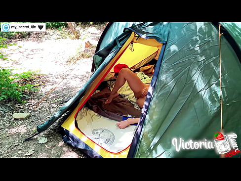 ❤️ Nakuha sa camera Madamdaming haltak off Stranger in a tent ❤ Porno fb sa amin